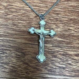VTG cross necklace
